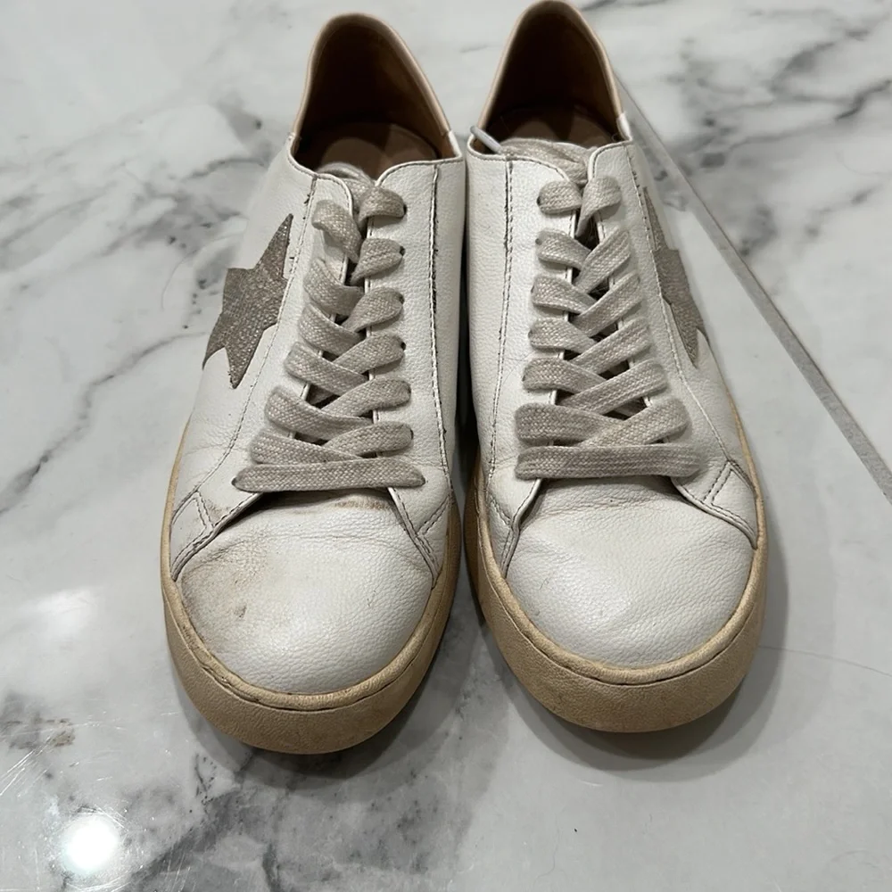 White Haven sneakers 7 - Picture 2 of 4